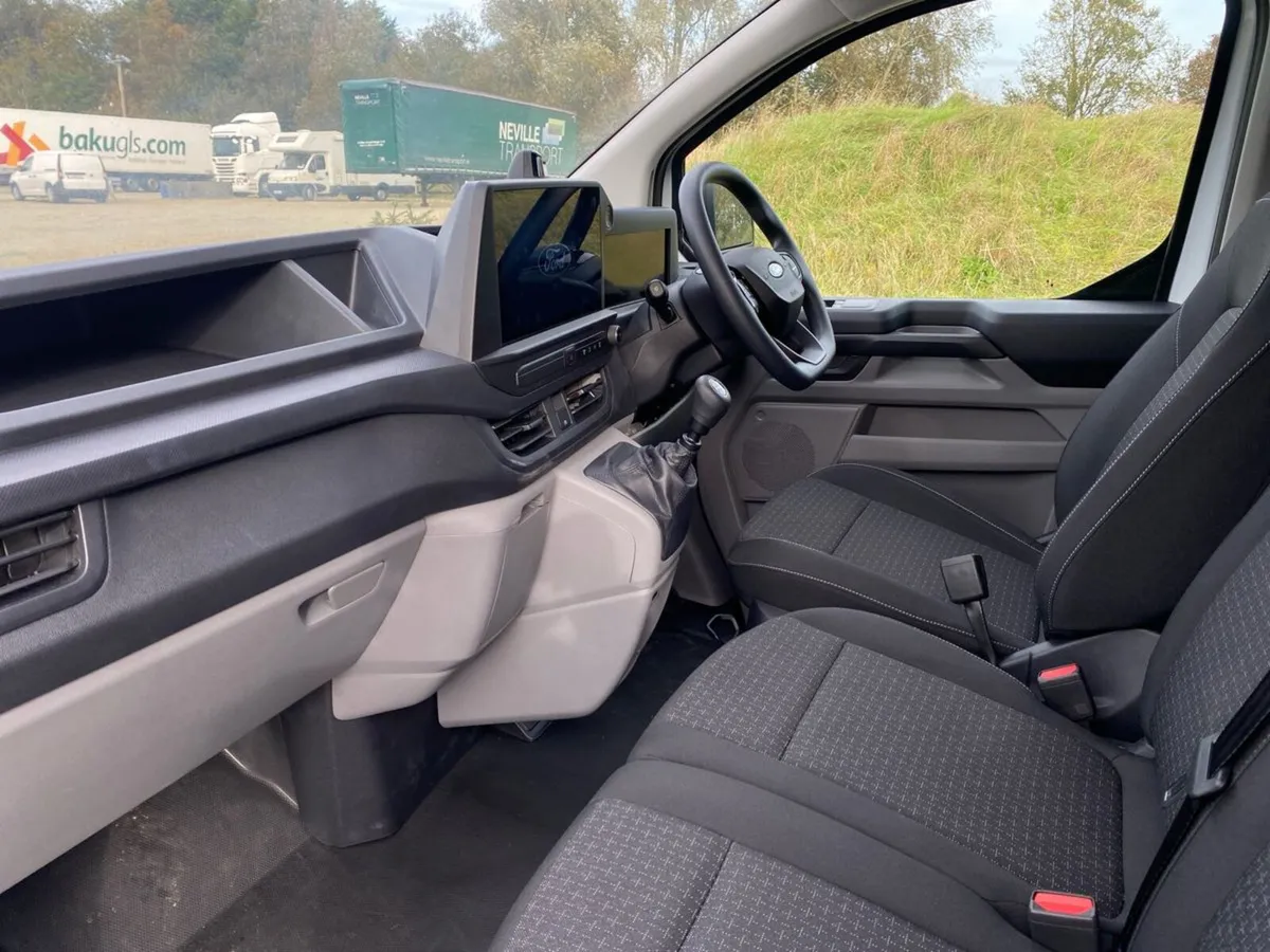 Ford Transit Custom Leader 280 SWB 2.0TD Manual - Image 3