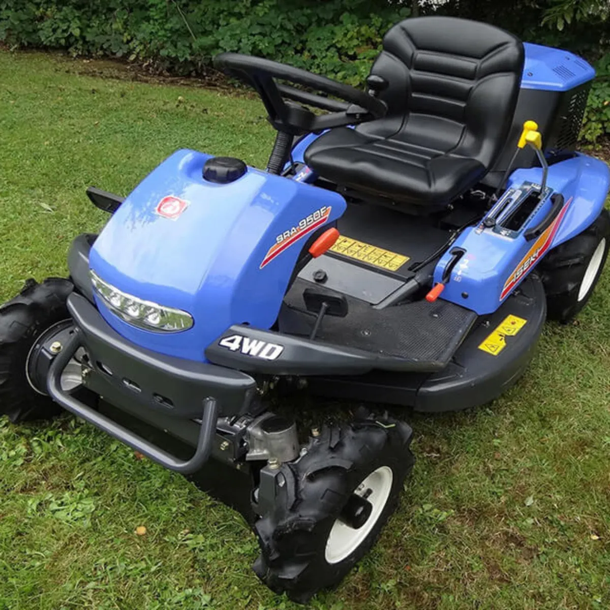 Iseki SRA 950 brush cutter - Image 3