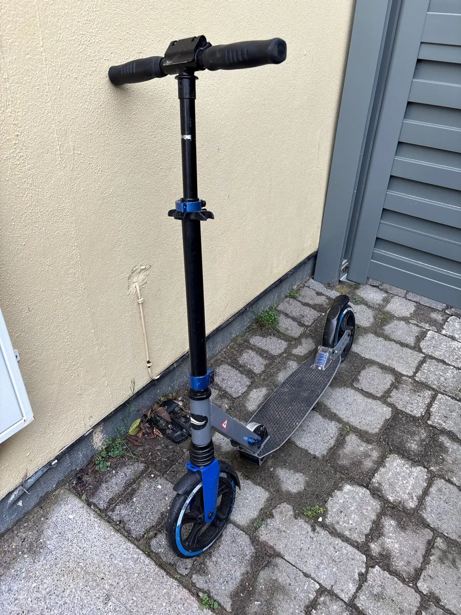 Adult and kids scooter - Image 2