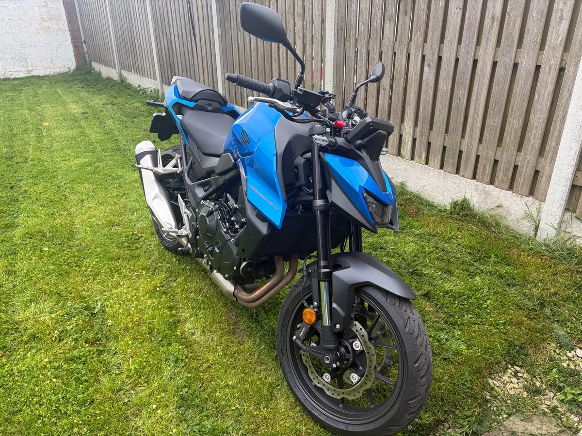 Honda CB750 - Image 1