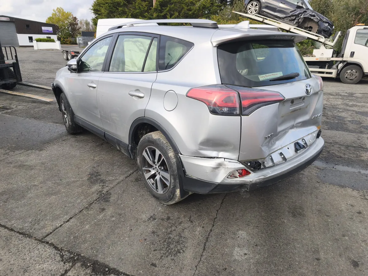 2016 Toyota Rav4 2.0 Diesel For Breaking! - Image 4
