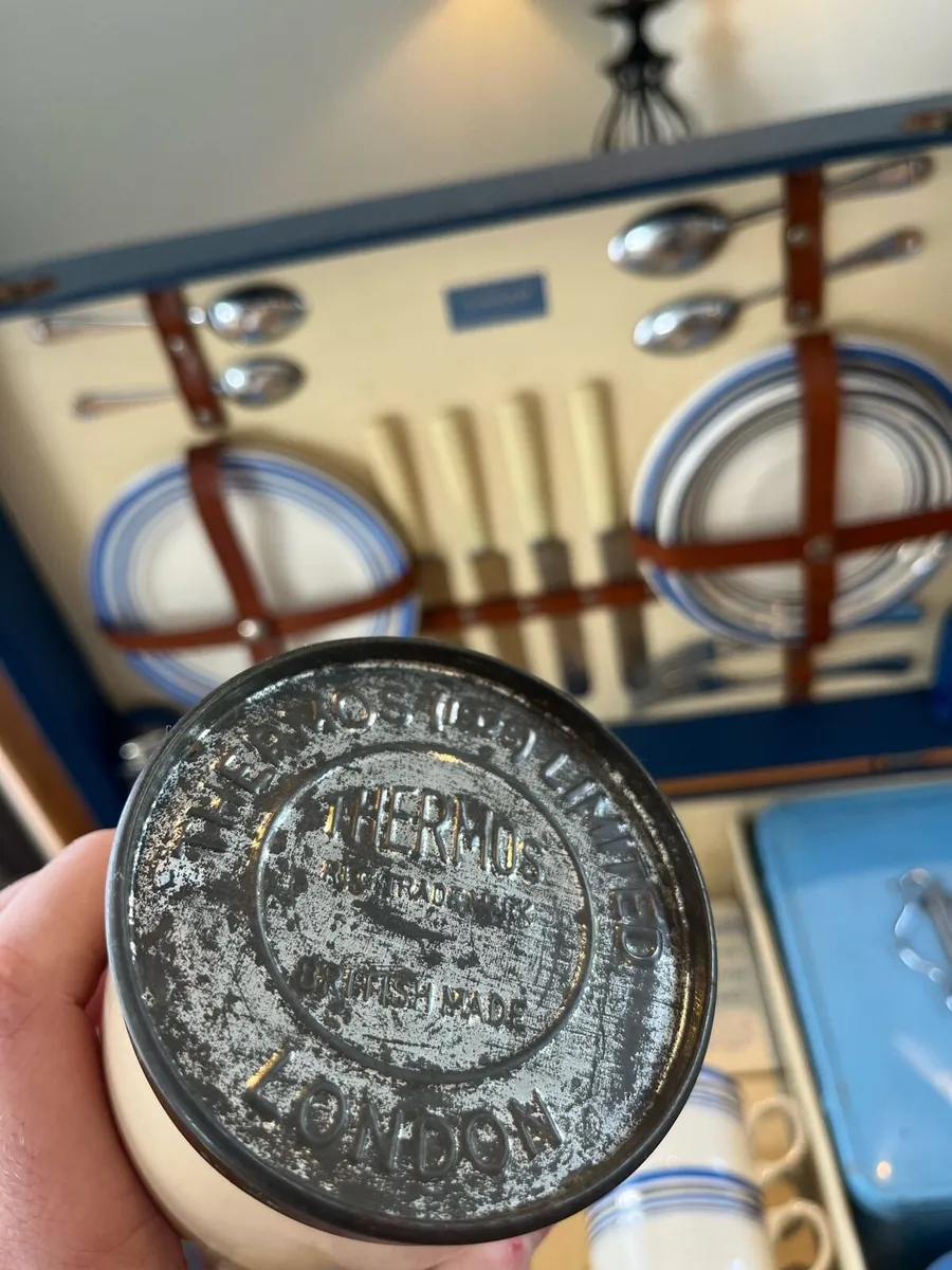 1950s Sirram England Picnic Set - Image 4