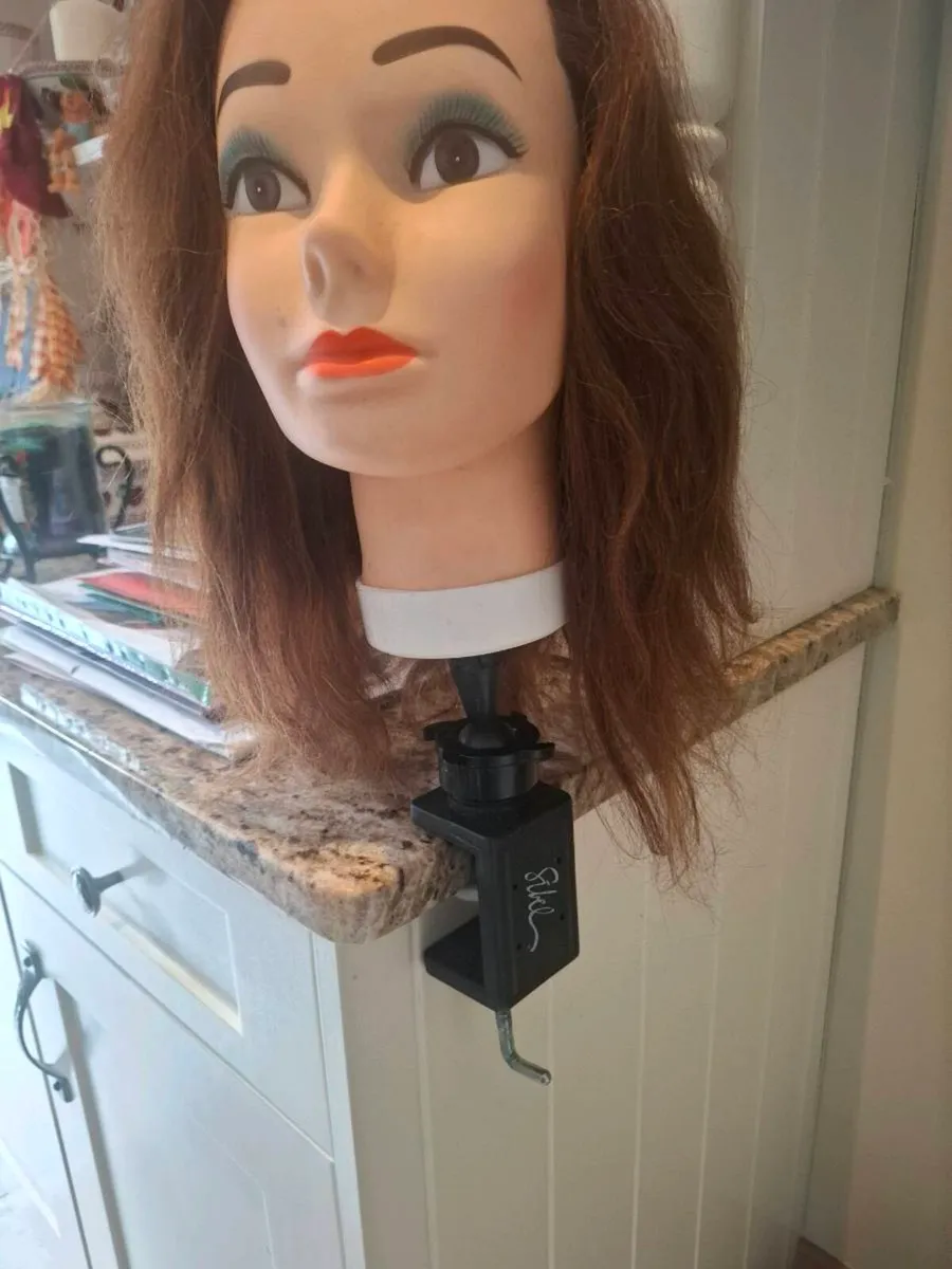 Hair mannequin - Image 3