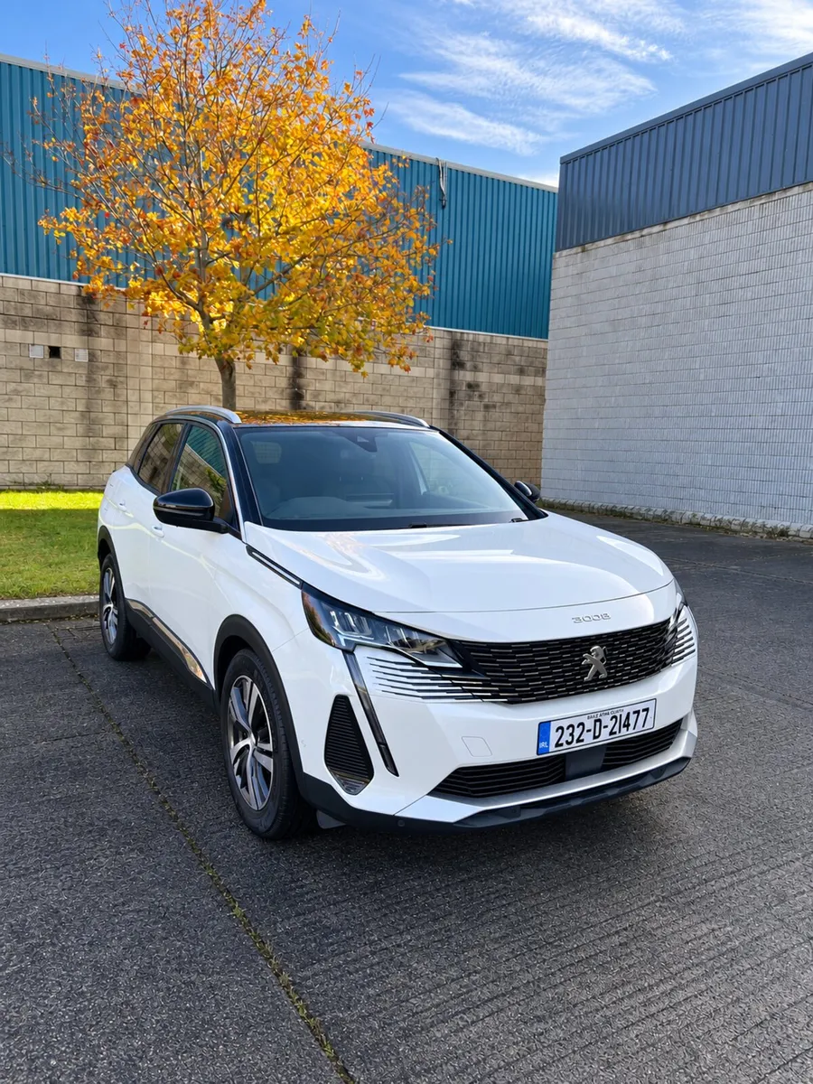 2023 Peugeot 3008 Automatic 57,000km - Image 1