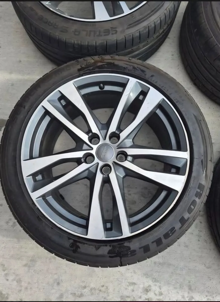 Alloy Wheels - Image 1