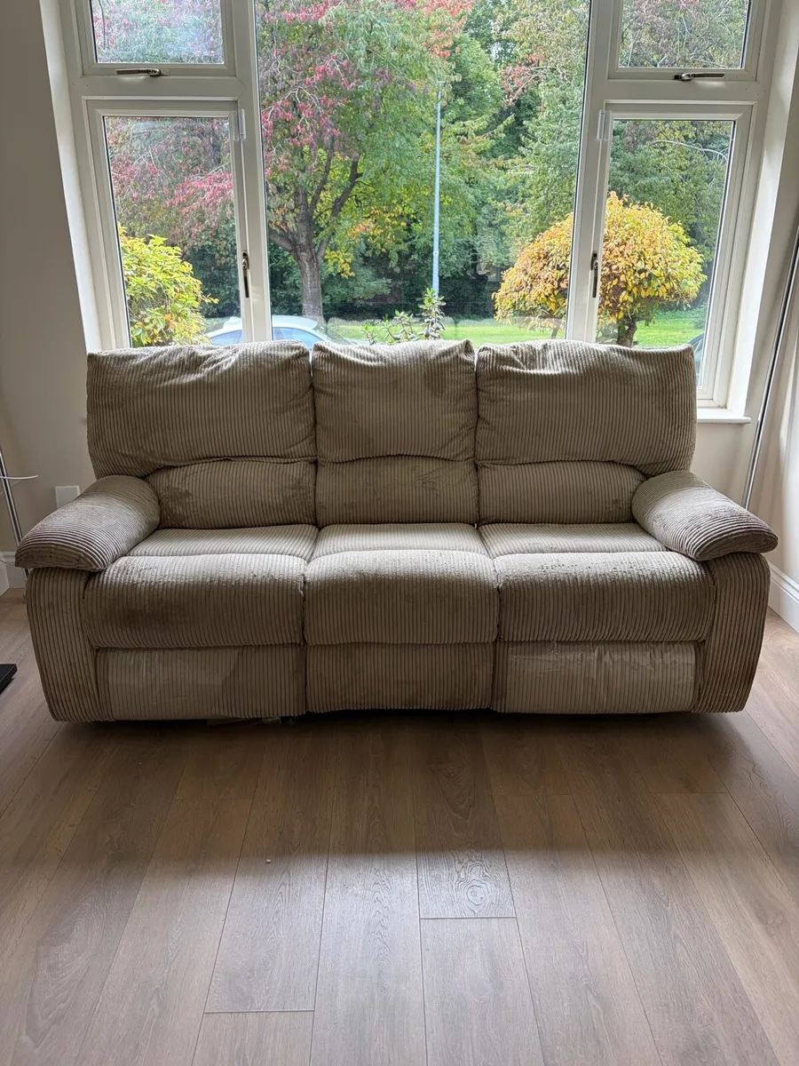 FREE 3 seater recliner sofa - Image 1