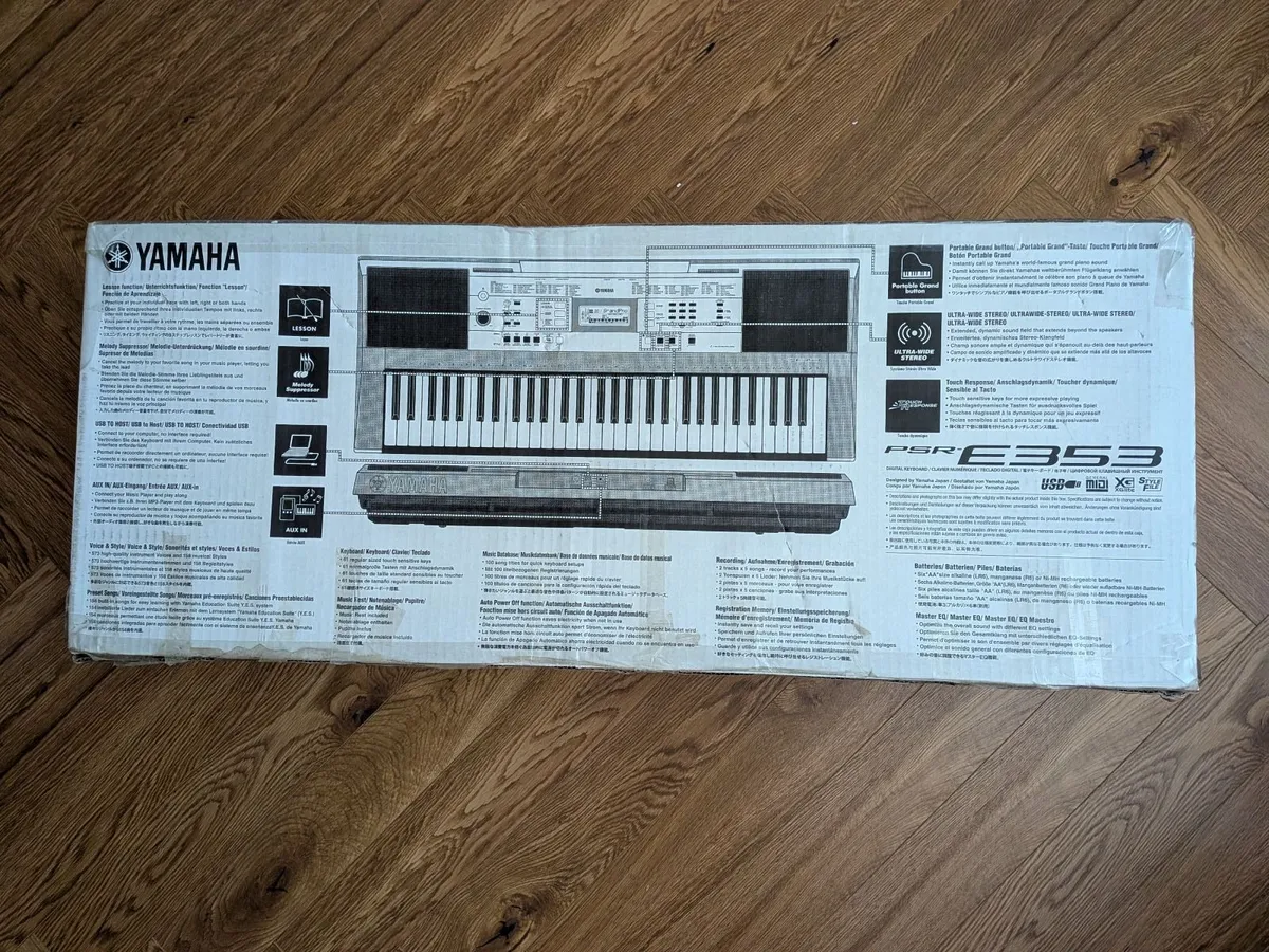 Yamaha PSR e353 Keyboard and stand. - Image 4