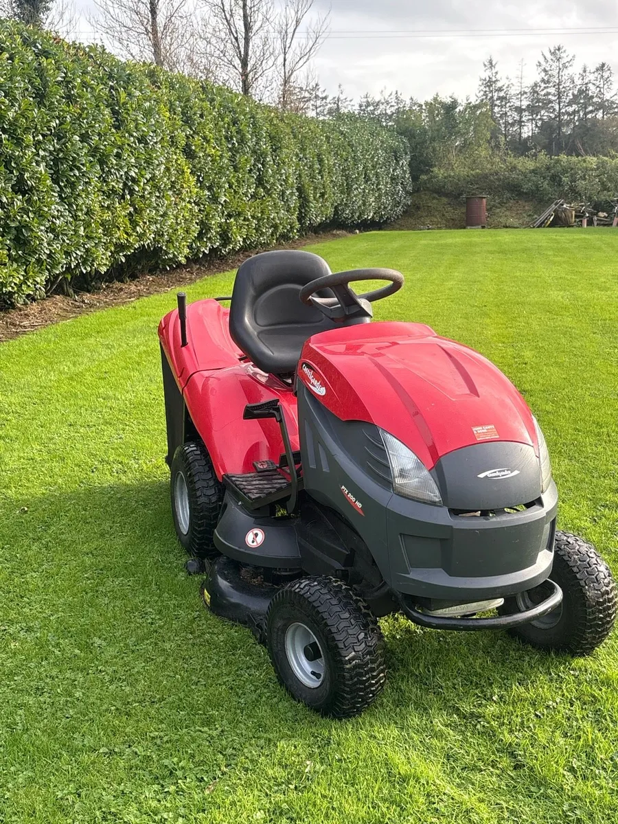 Castelgarden ride on mower - Image 2