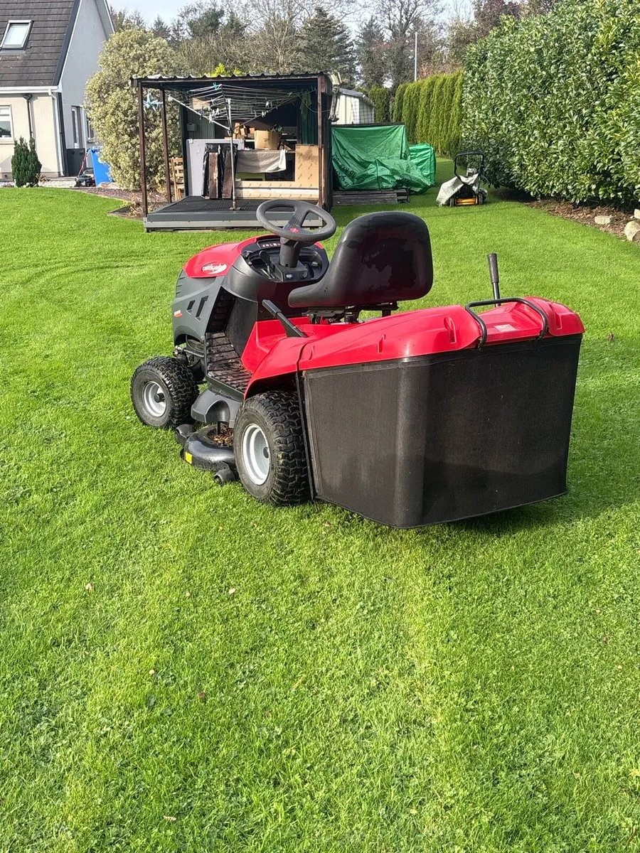 Castelgarden ride on mower - Image 3