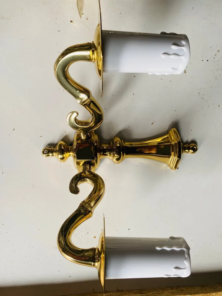 Wall lights - Image 1