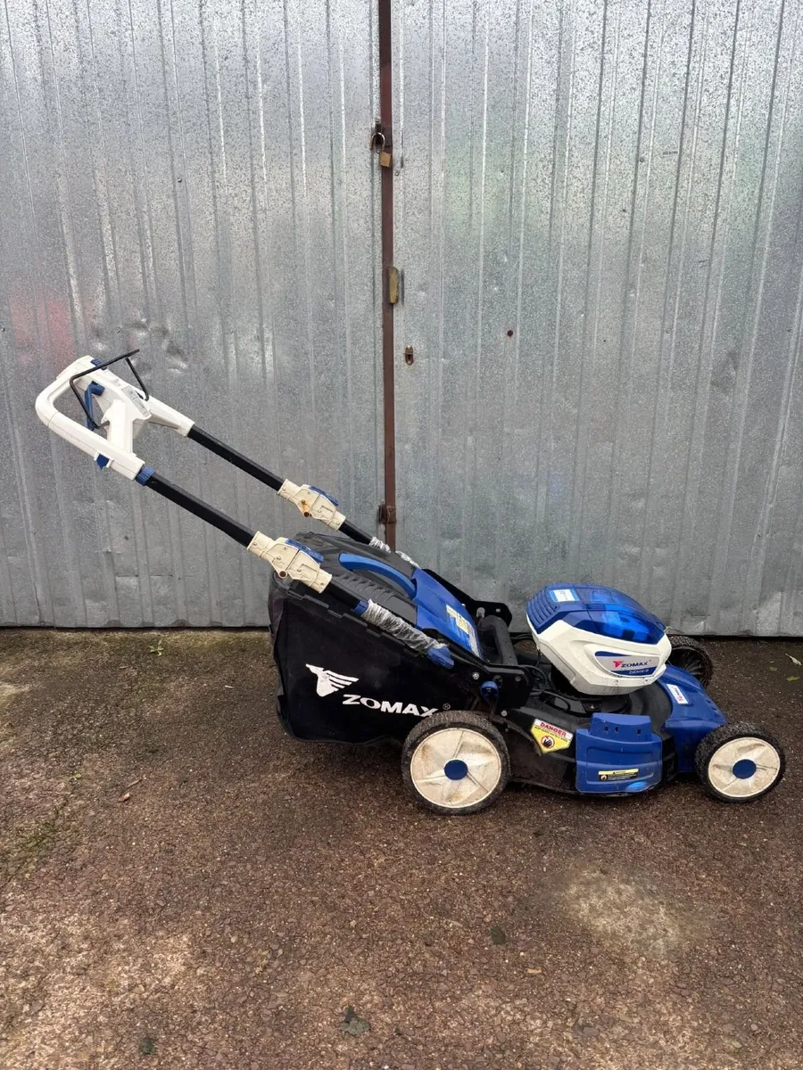 ZOMAX BATTERY LAWNMOWER FOR PARTS OR REPAIR - Image 2