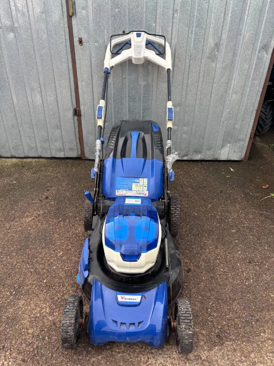 ZOMAX BATTERY LAWNMOWER FOR PARTS OR REPAIR - Image 4
