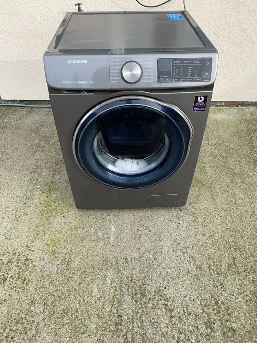 Samsung 8 kg washing machine . Working perfectly