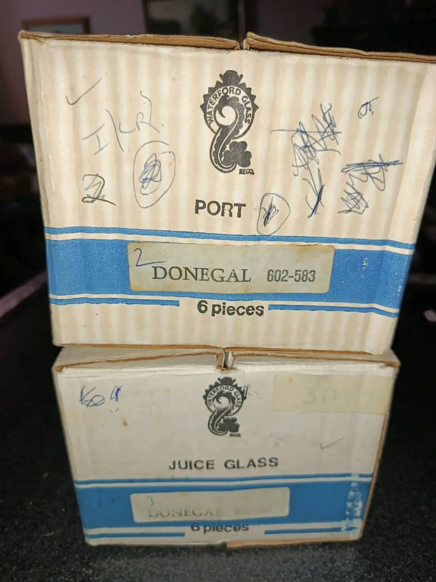 6 Waterford crystal Donegal glasses in box - Image 2