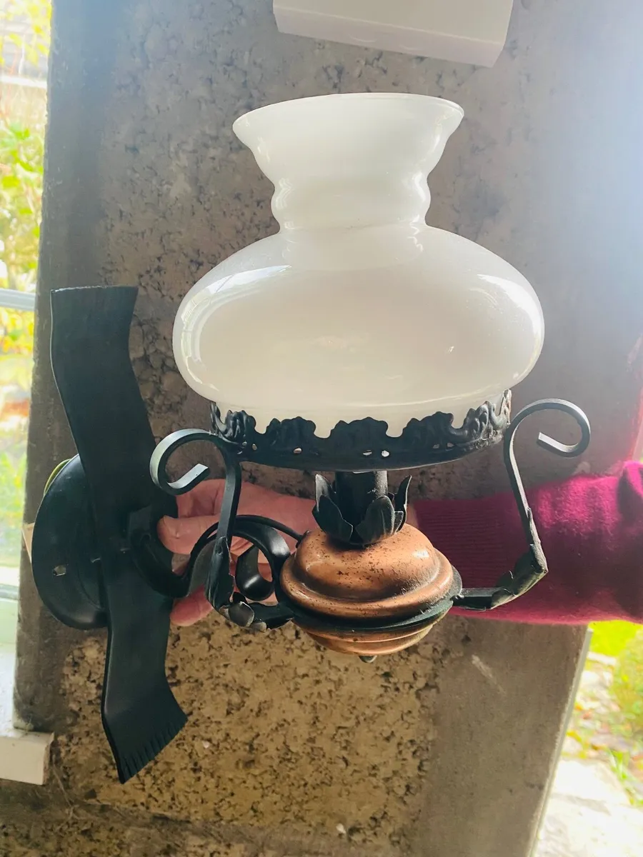 Electric  carriage wall light - Image 3