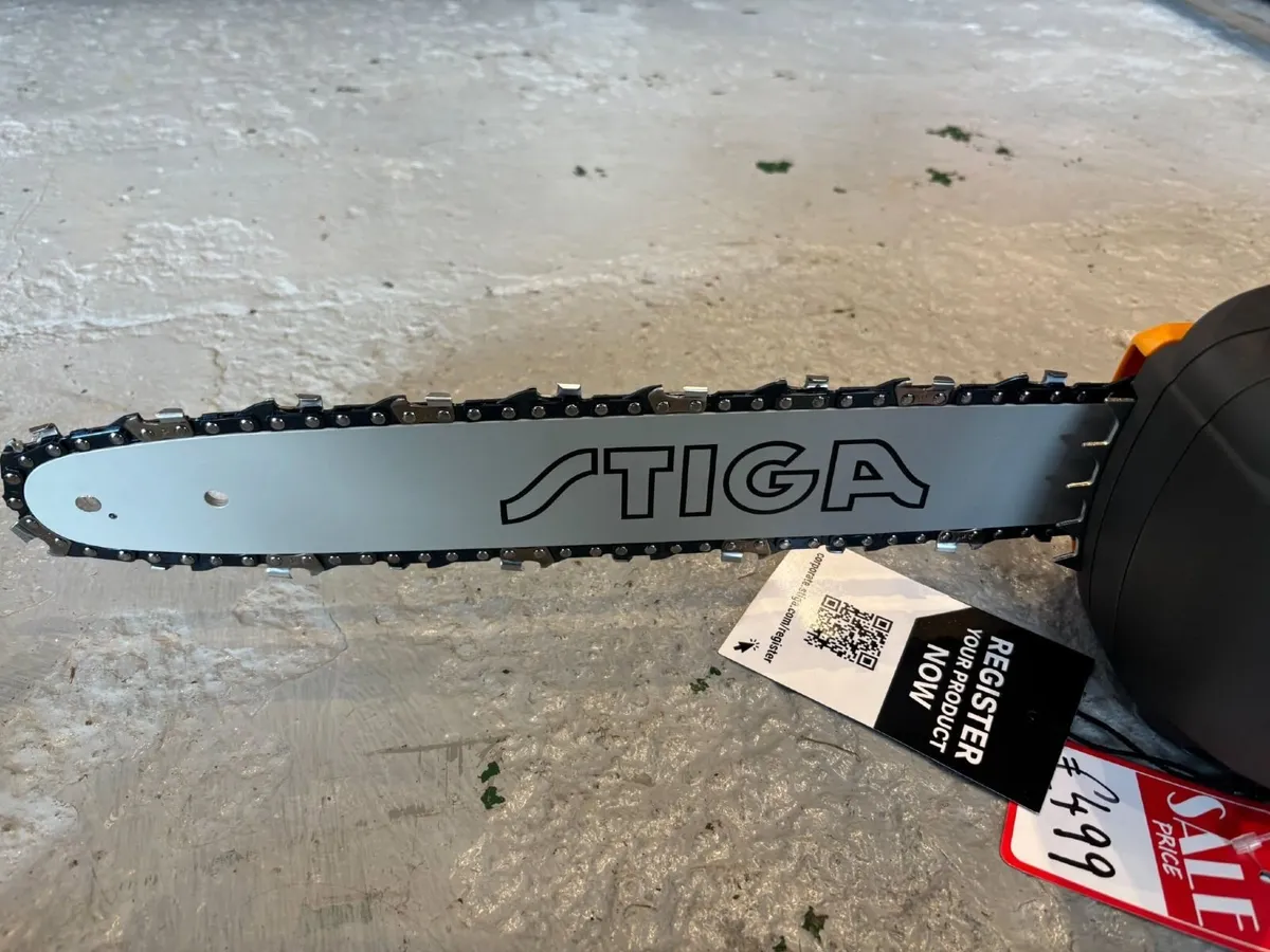 STIGA 14" BATTERY OPERATED CHAINSAW - FOR SALE - Image 3