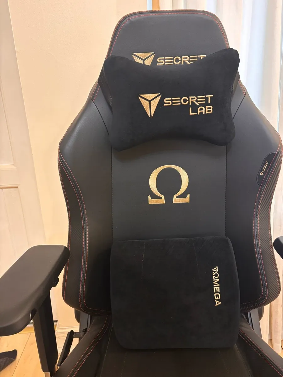 Gaming chair - Image 1