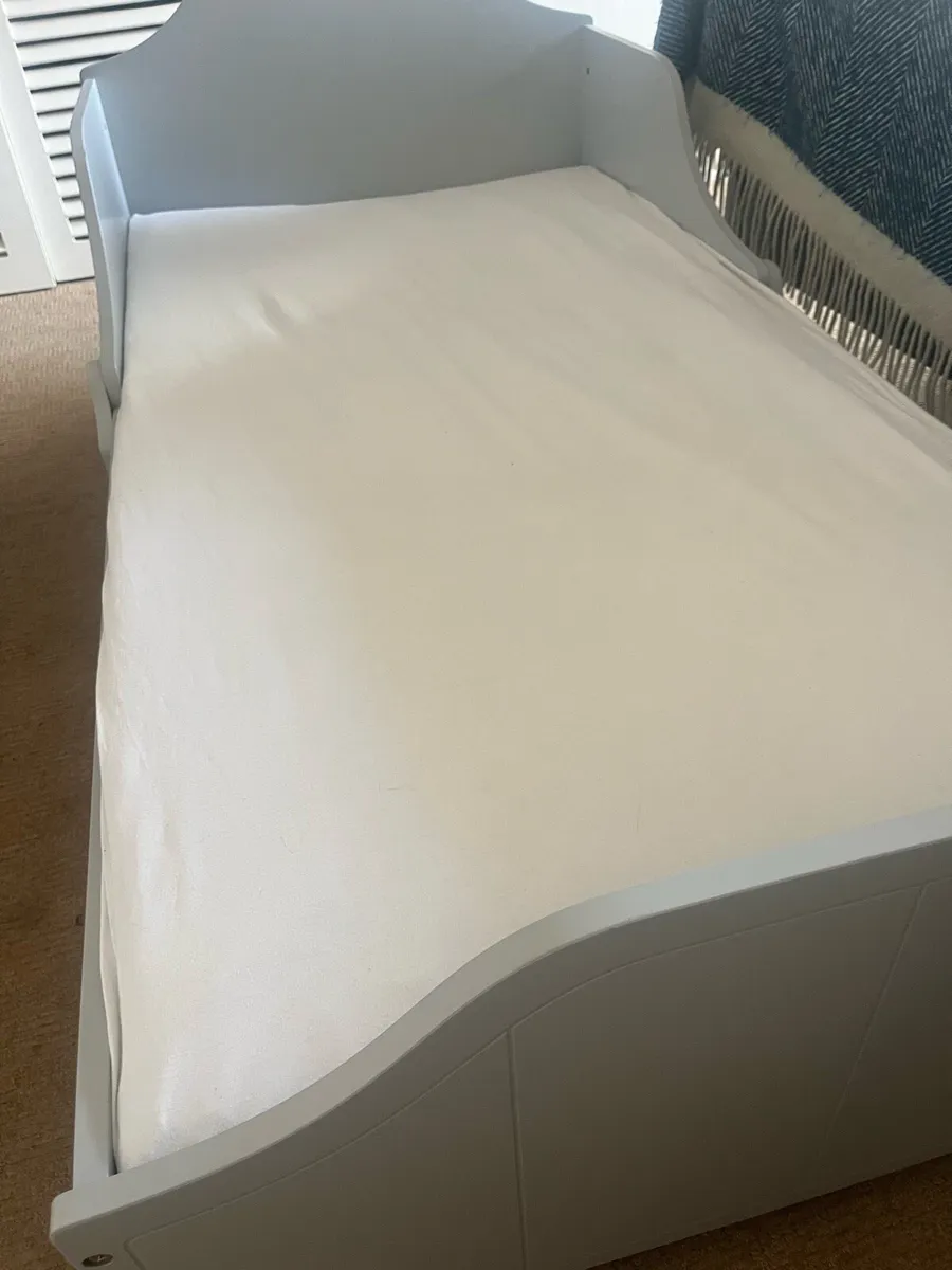 Nested Wooden Toddler Bed - Image 3
