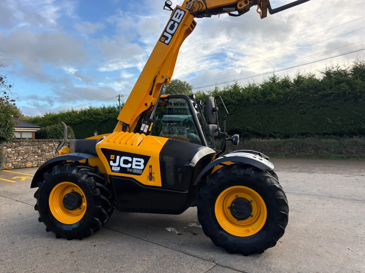 2013 JCB 526/56 Agri Super - Image 4