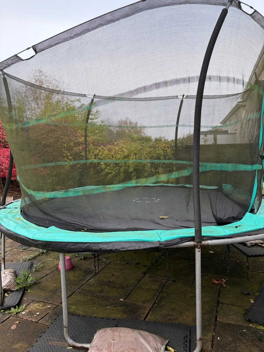 Trampoline - free to take away - Image 3