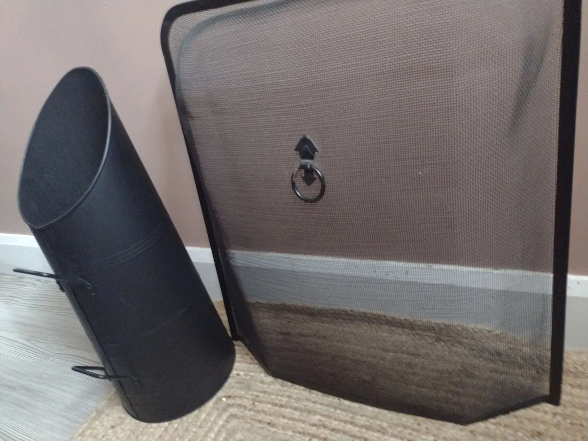 Spark guard for stove or fireplace - Image 2