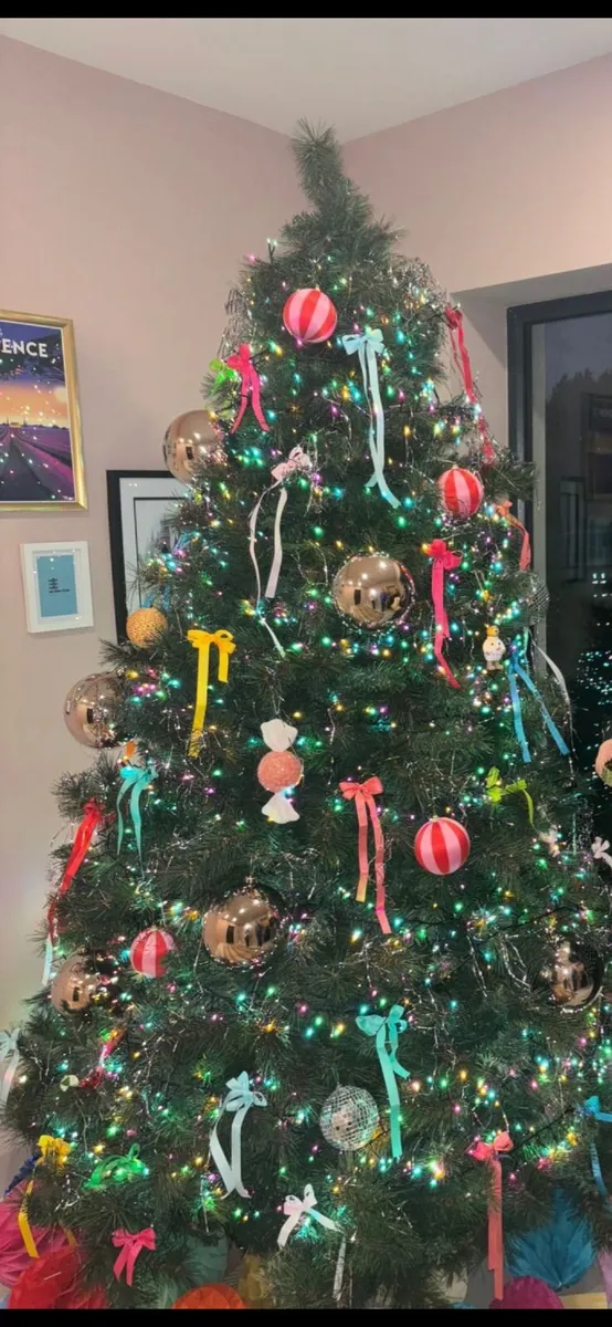 Christmas tree - Image 1