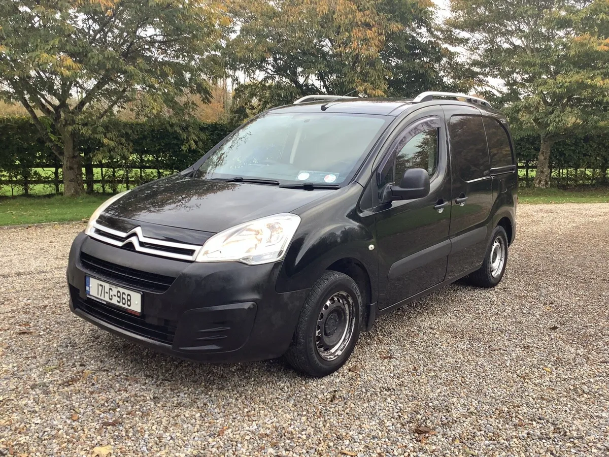 2017 Citroen Berlingo - Image 2