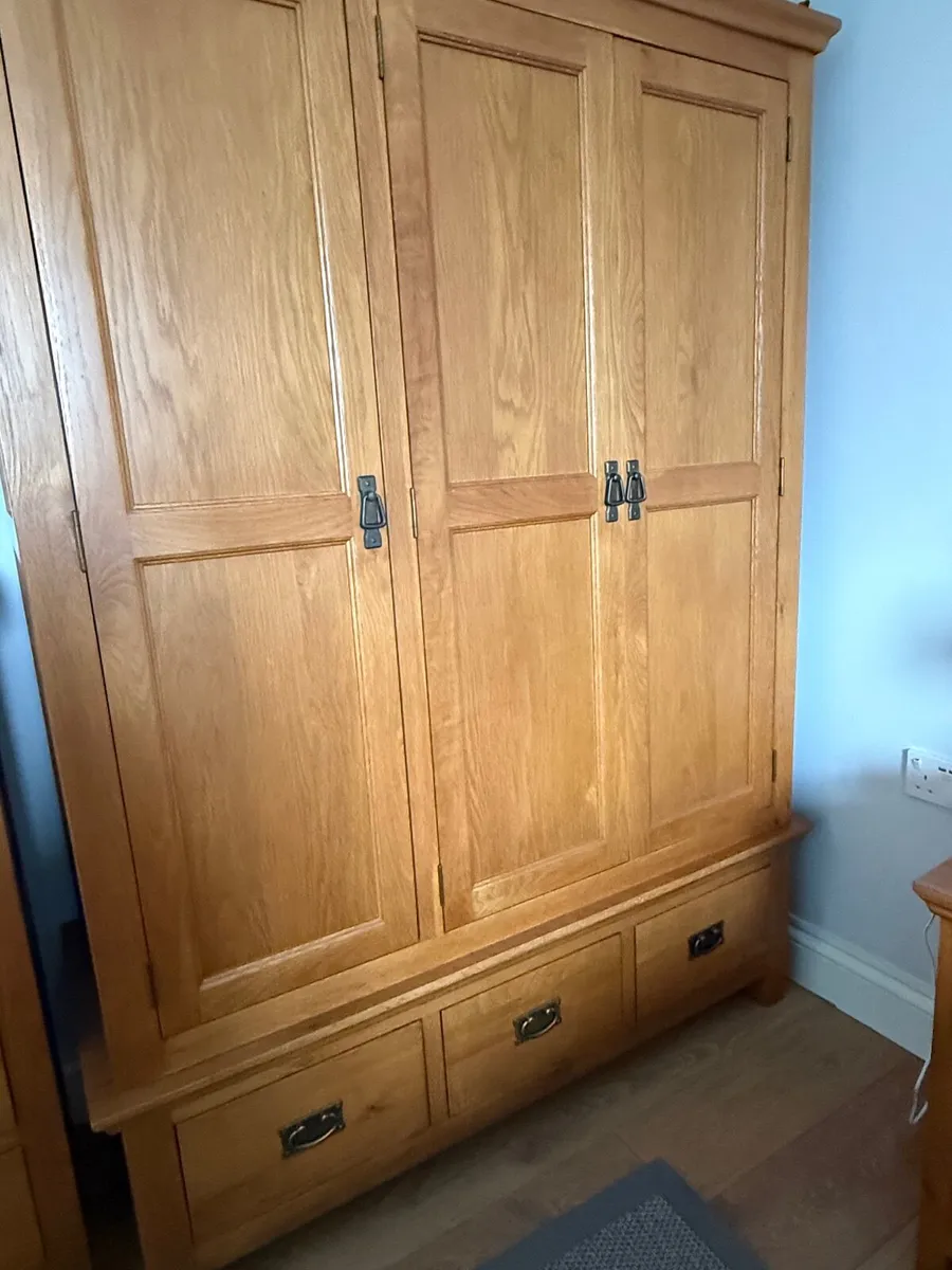 Furniture - Image 3
