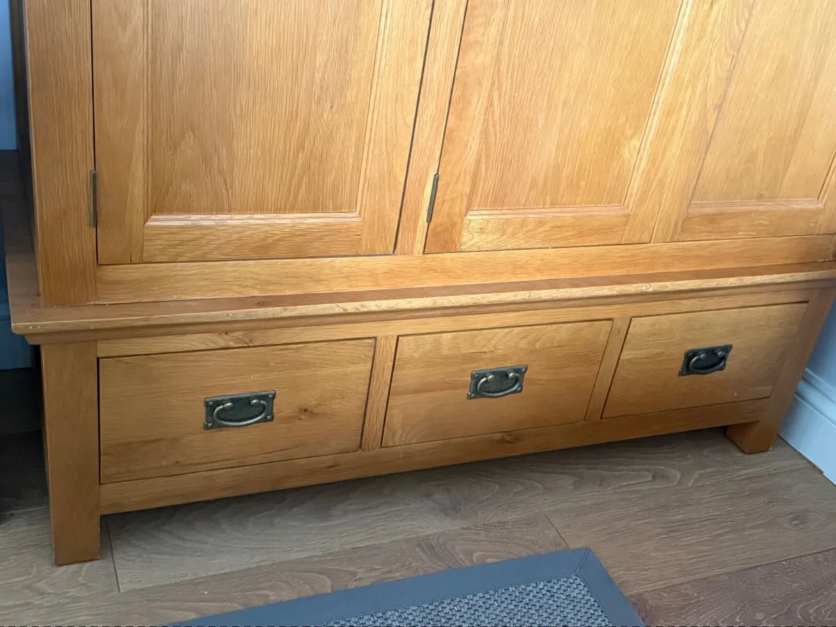 Furniture - Image 4