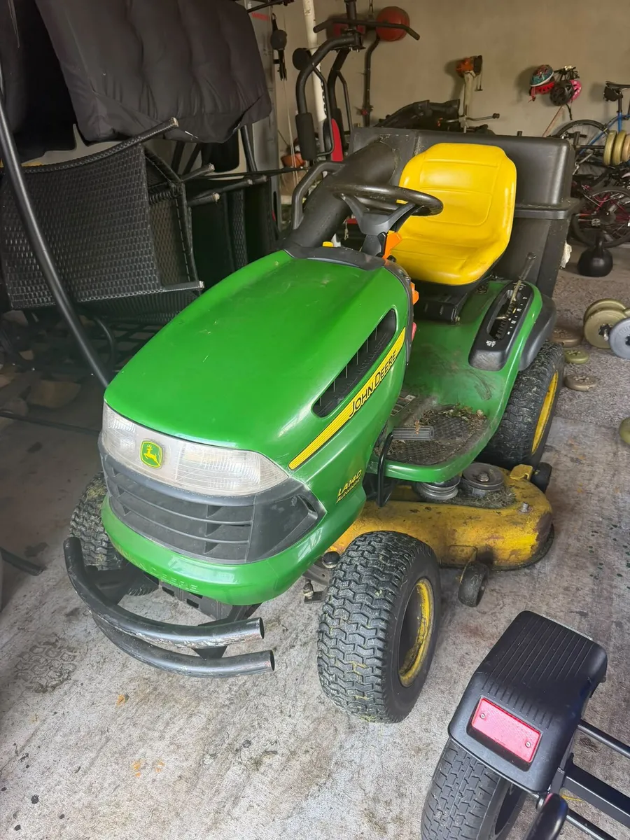 John Deere la140 ride on mower Delivery available - Image 2