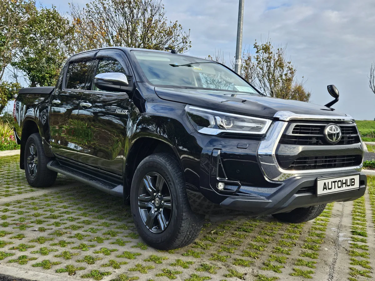 2022 Toyota Hilux Double Cab Black Edition - Image 1