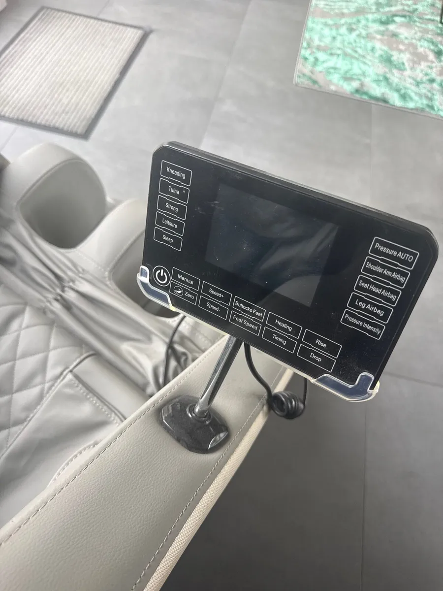Massage chair - Image 3
