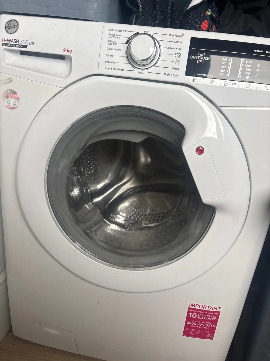 Washing machine - Image 1