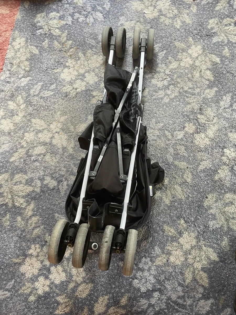 Stroller - Image 2