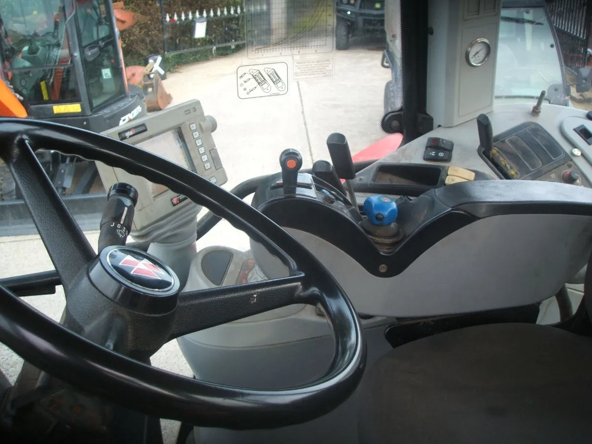 2008 Massey Ferguson 6490 - Image 2