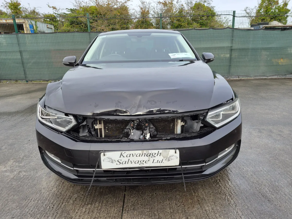 162 Volkswagen Passat  Business  1.6 Tdi - Image 3