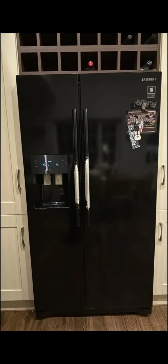 Fridge freezer