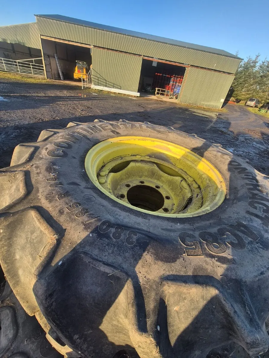 **John Deere Tractor Wheels & Tyres – Front & Rear - Image 3