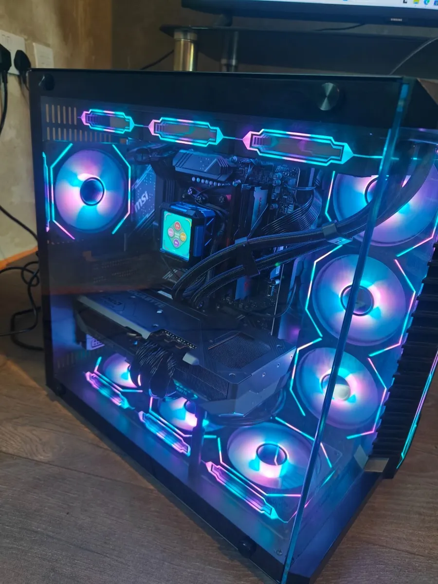 High-End Gaming PC 9070XT | 32GB DDR5 | 2TB SSD - Image 1