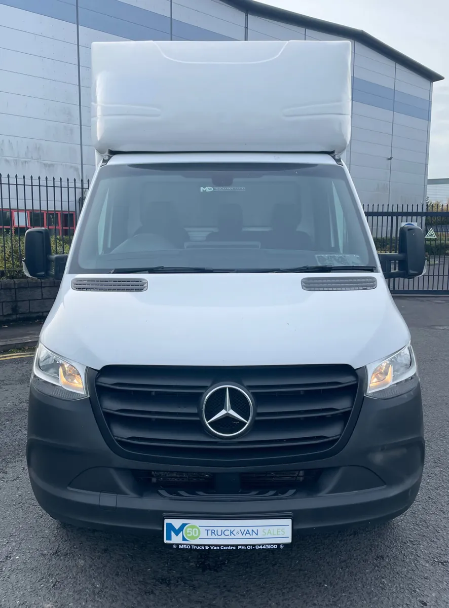 2022 Sprinter 315 Luton Box Body and Tail Lift - Image 2