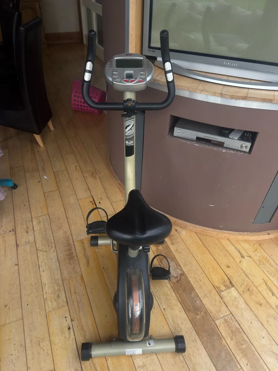 Exercise bike - Image 3