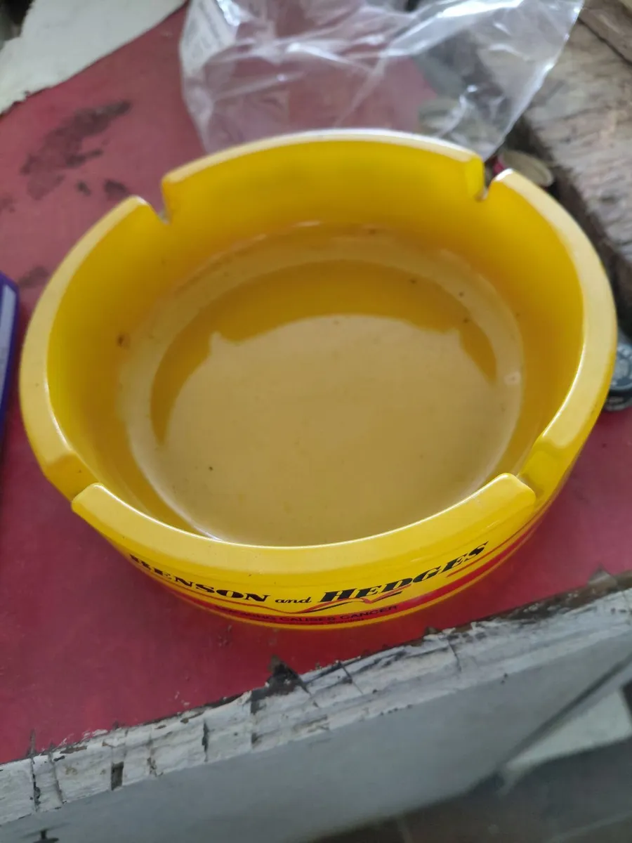 Ashtrays Collection - Image 2