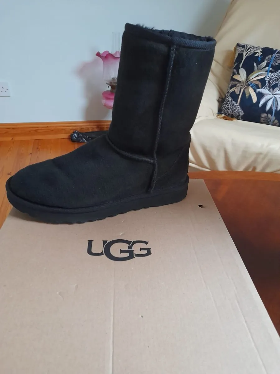 Ugg Boot's - Image 4