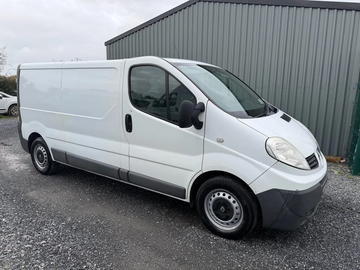 2012 Renault Traffic LWB Cvrt 05/2027 - Image 1