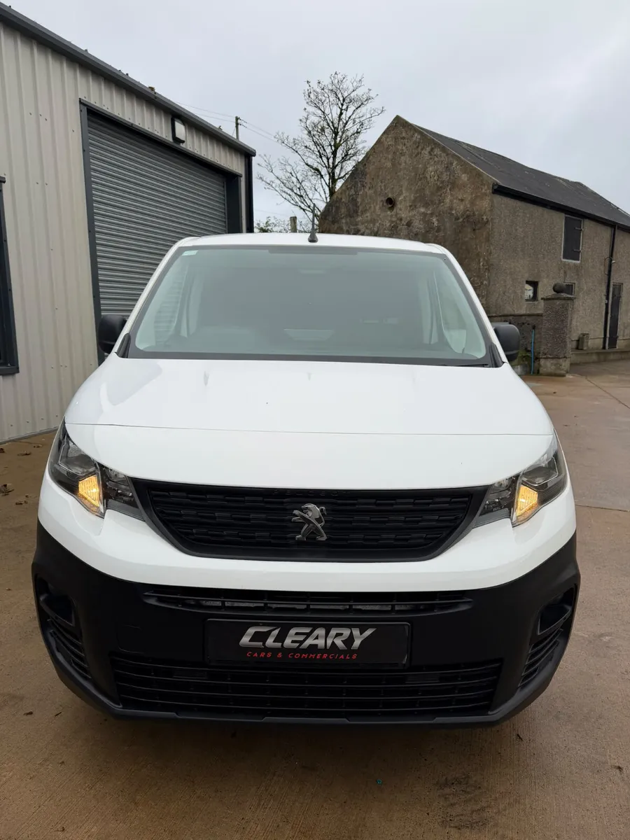 Peugeot Partner 2021 - RARE LONG WHEEL BASE - Image 2