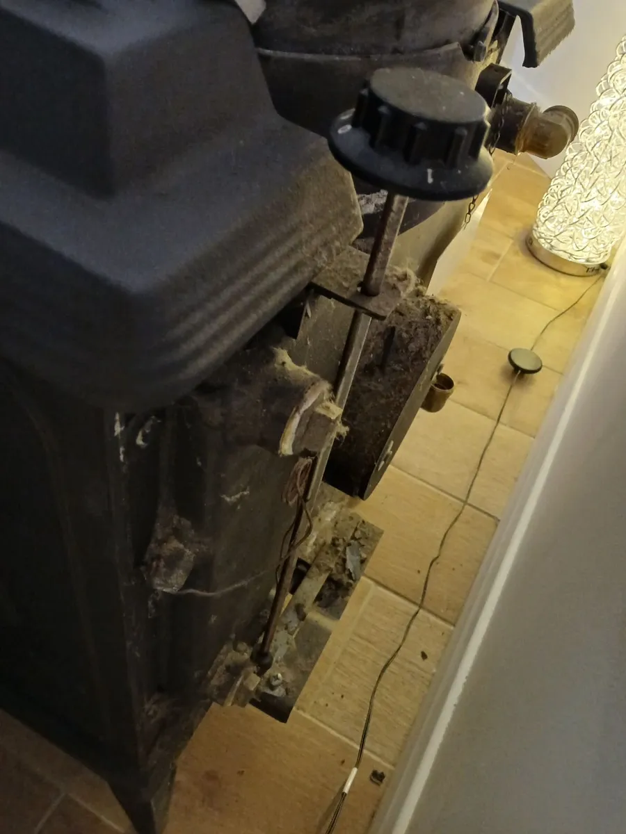 Stanley Erin  Stove with Boiler - Image 4