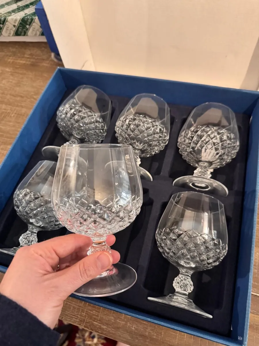Large Unboxed Selection of High Value Crystalware - Image 1