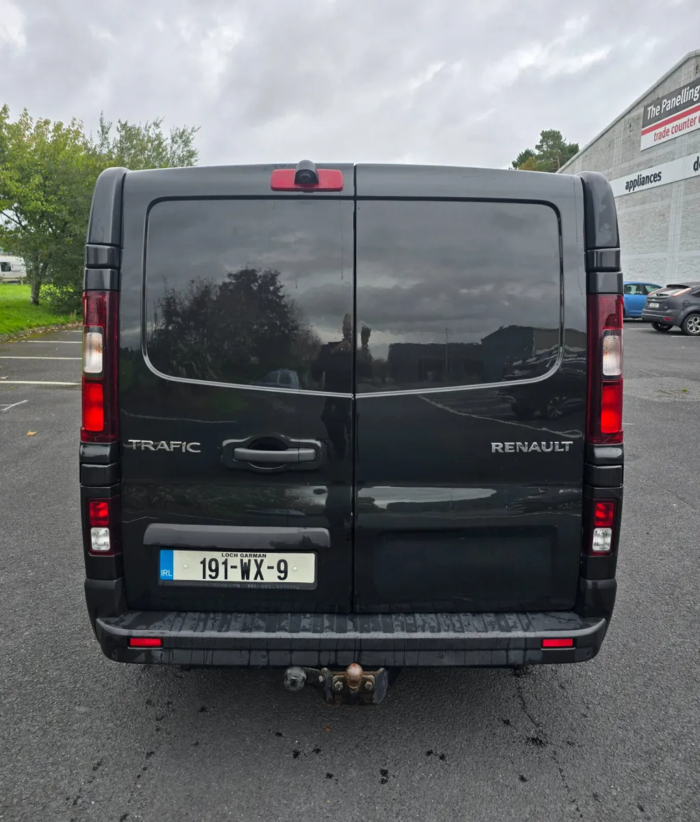 2019 Renault Trafic Energy Sport 125hp Campervan - Image 4