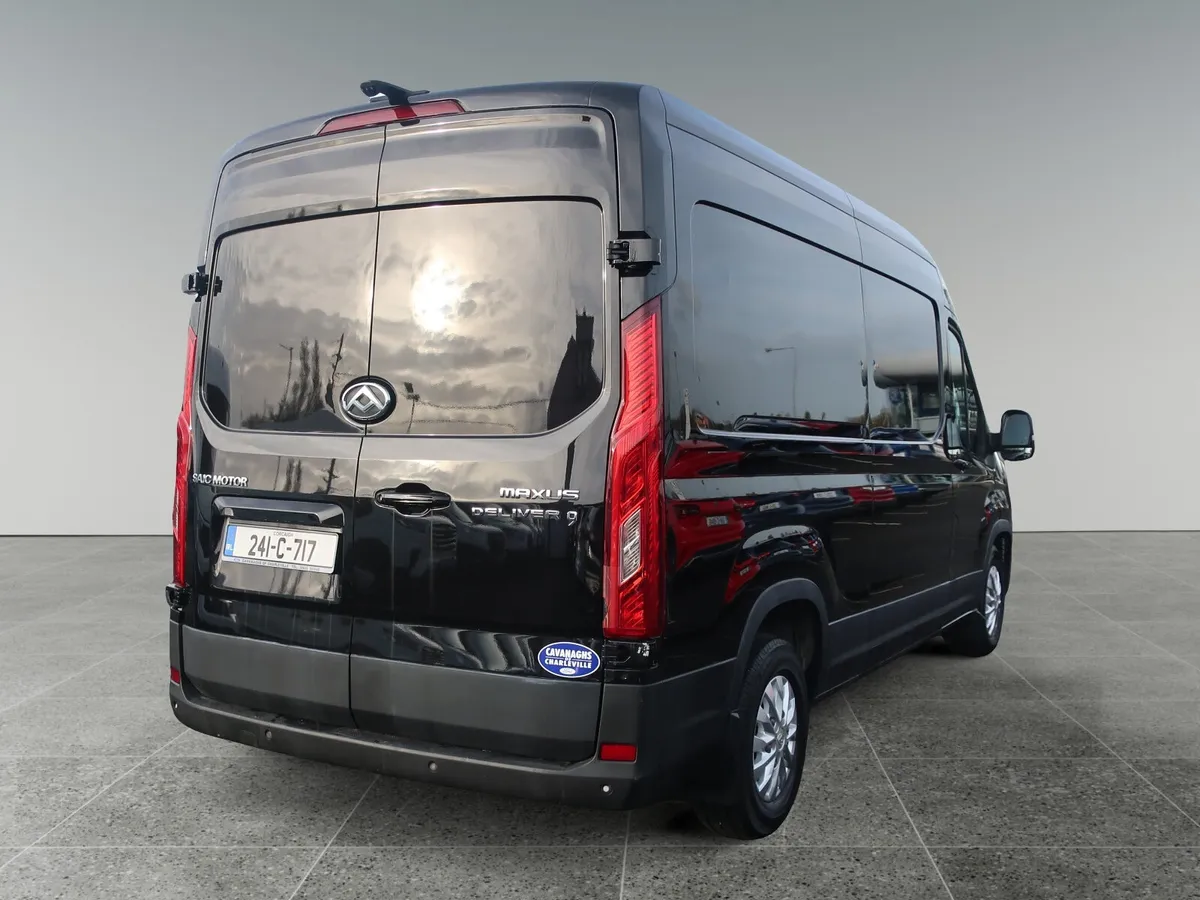 2024 MAXUS Maxus Deliver 9 Pv Lh Fwd Luxe - Image 4