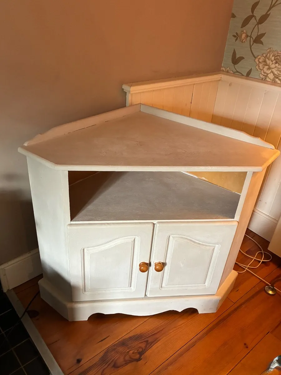 TV unit - Image 2